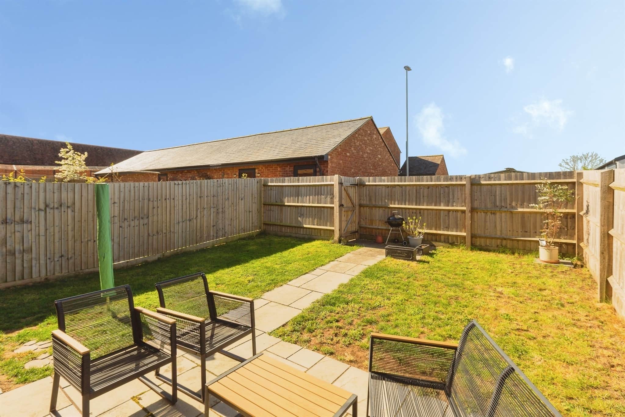 Property at Bull Farm Close, Hockliffe, Leighton Buzzard
