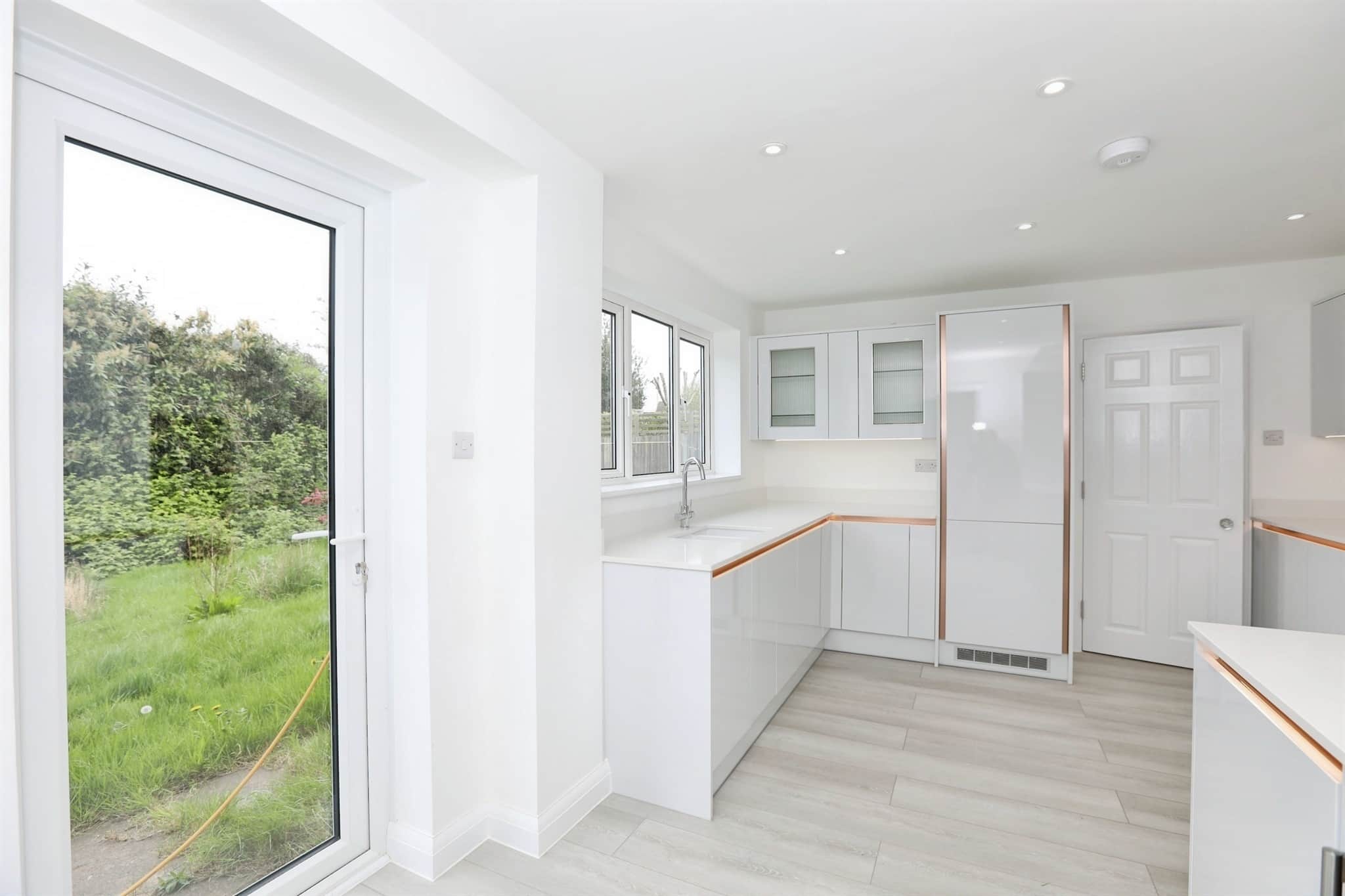 Property at Kinnibrugh Drive, Dormansland, Lingfield