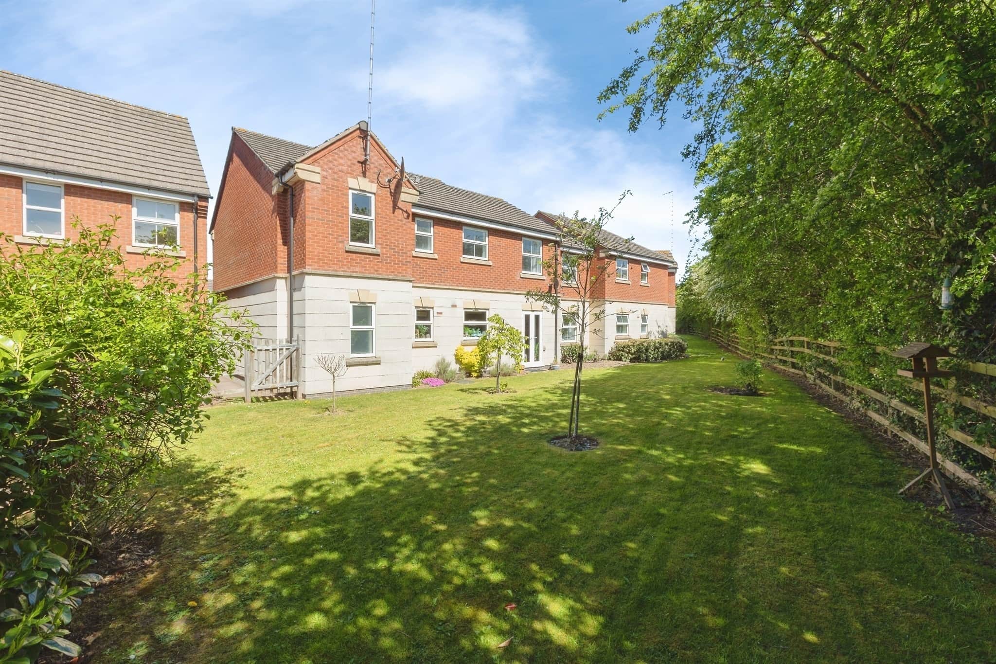 Property at Loughland Close, Blaby, Leicester