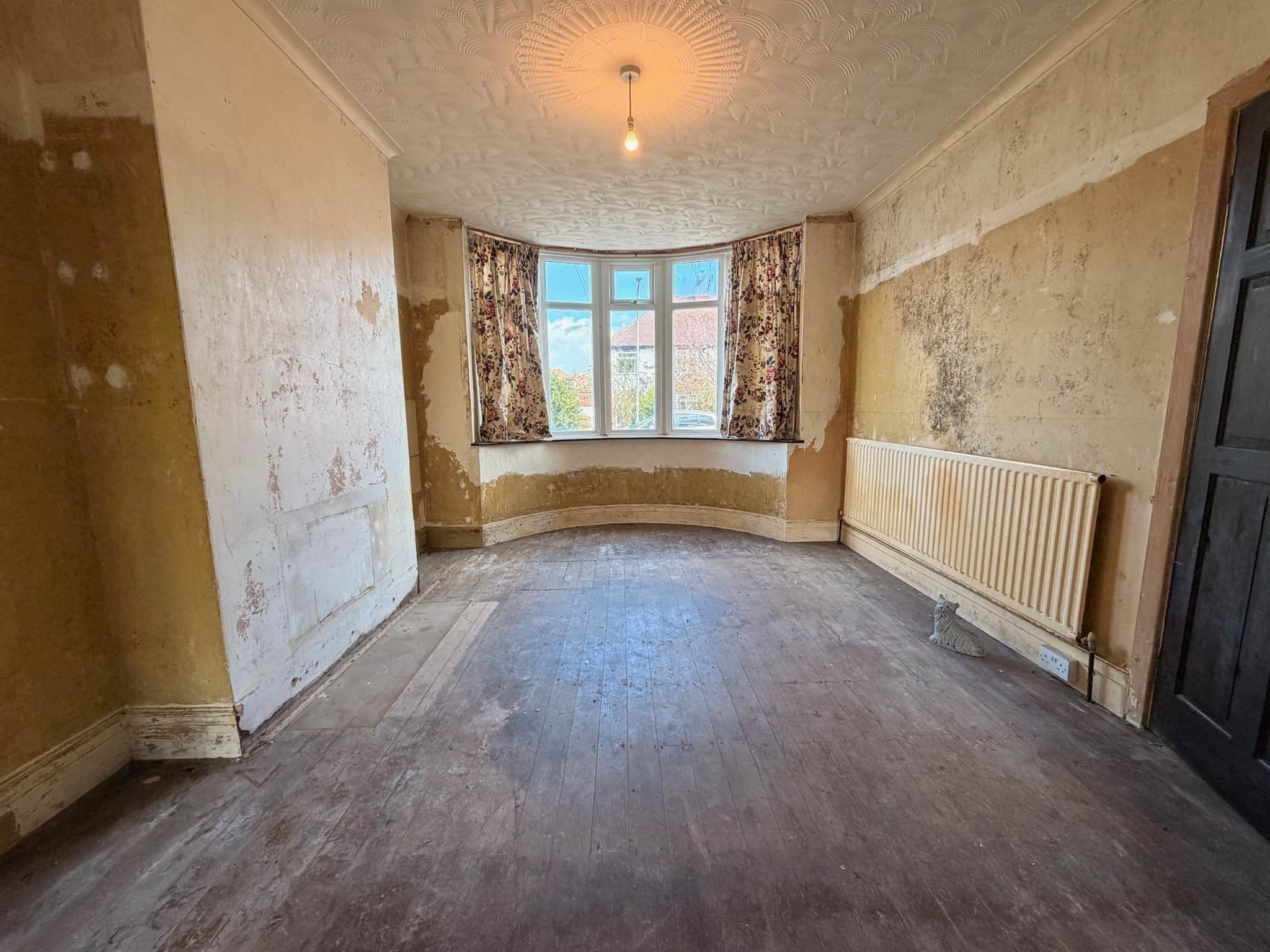 Property at Wychbury Road, Finchfield, Wolverhampton