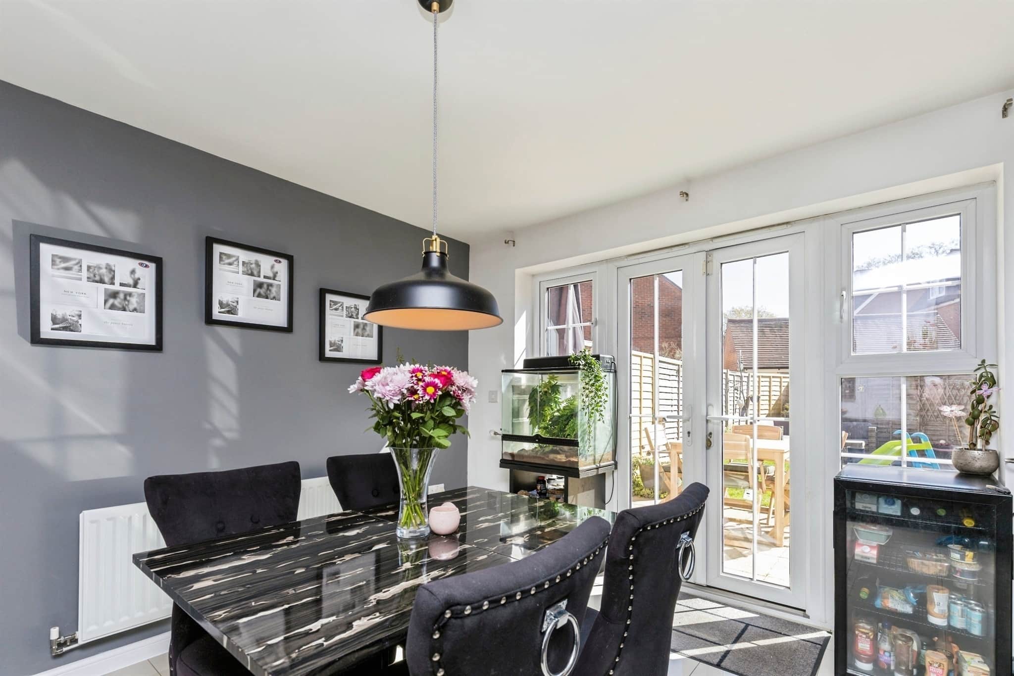 Property at Beeches Way, Faygate, Horsham