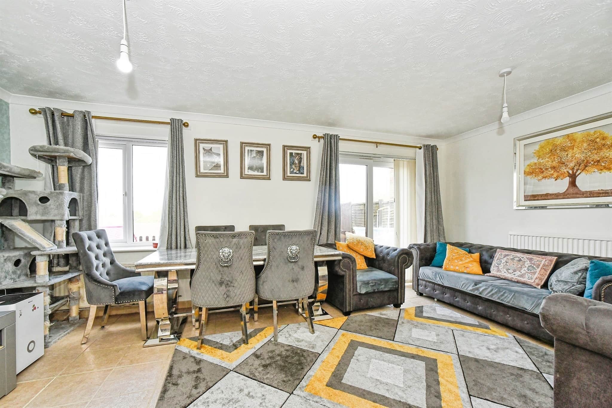 Property at Ramsthorn Close, Swindon