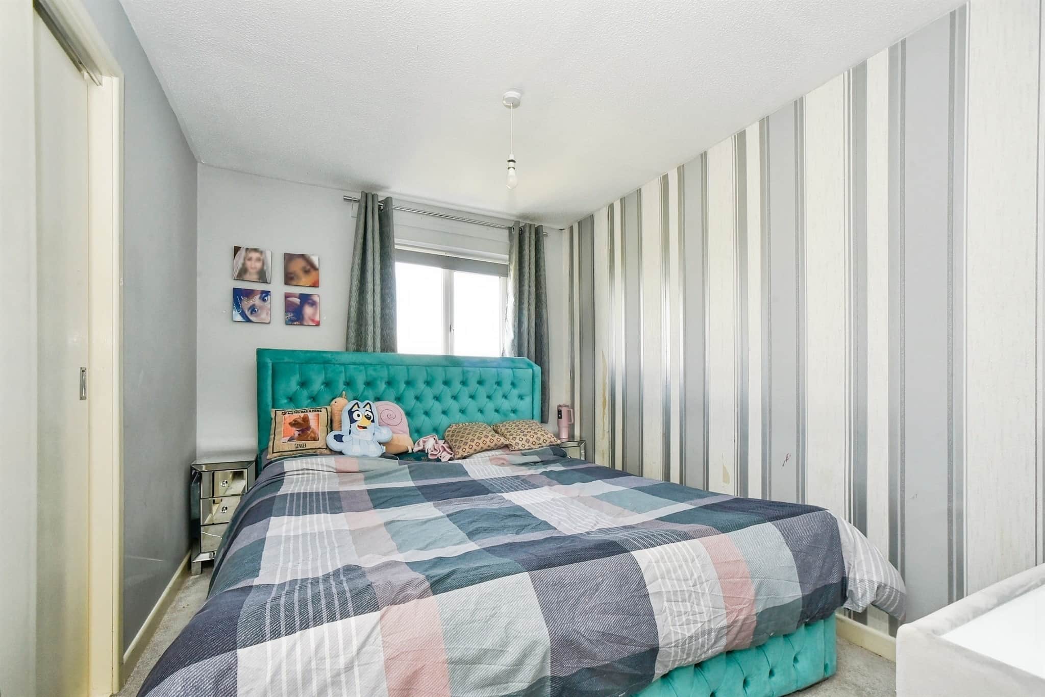 Property at Ramsthorn Close, Swindon