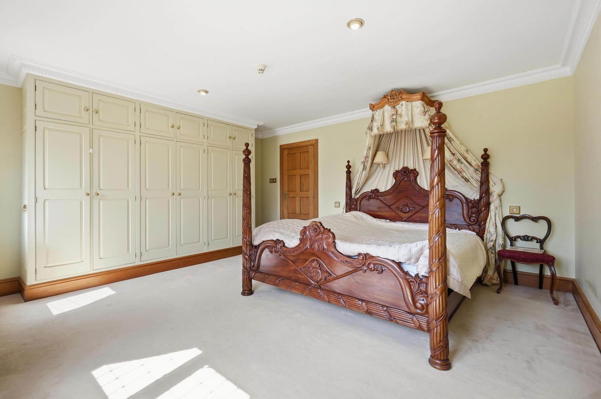 Property at West Common Close, Harpenden