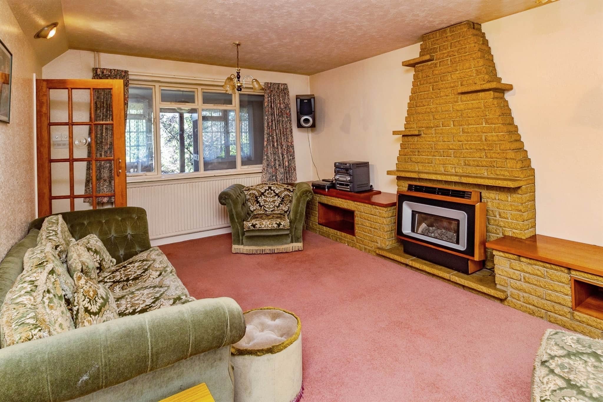 Property at Knolls View, Totternhoe, Dunstable