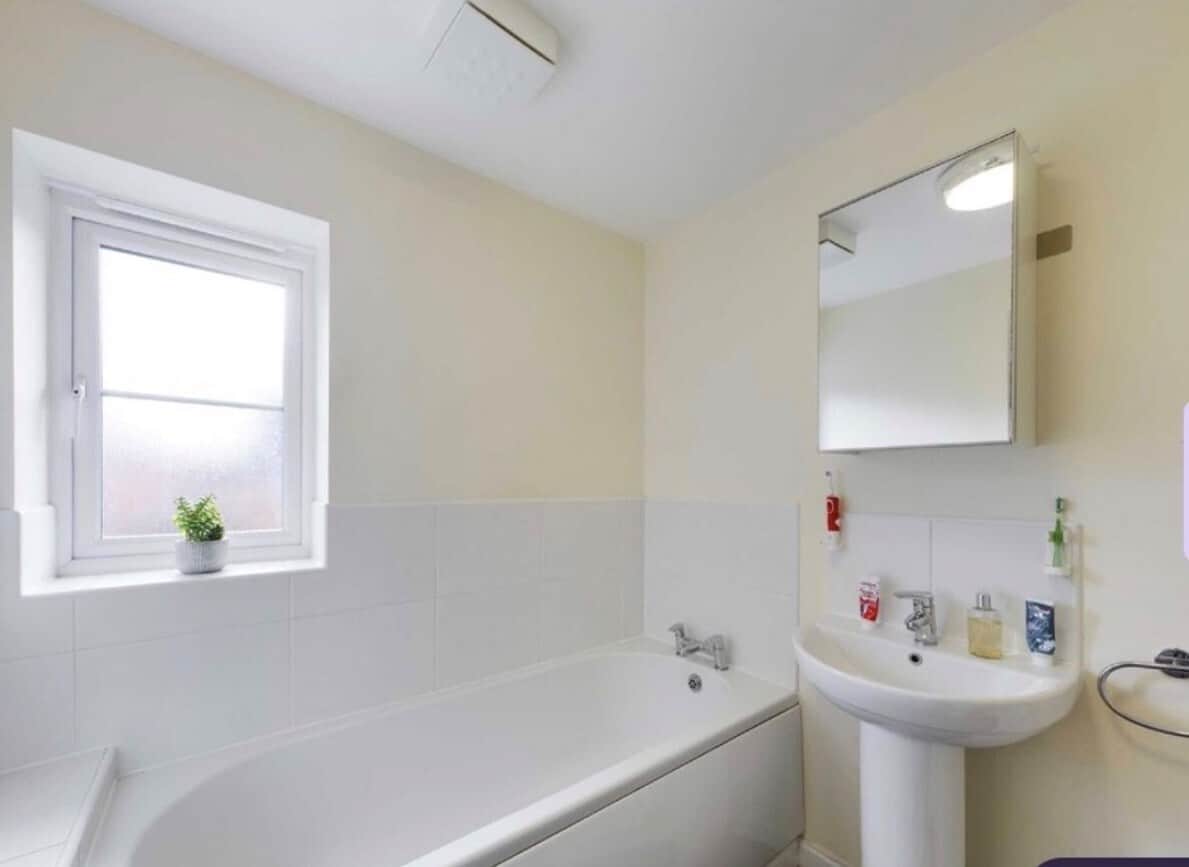 Property at Rounds Road, Worcester