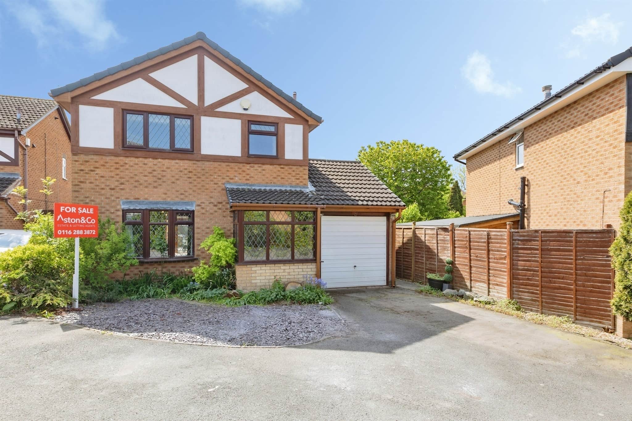Property at Trafalgar Way, Glen Parva, Leicester