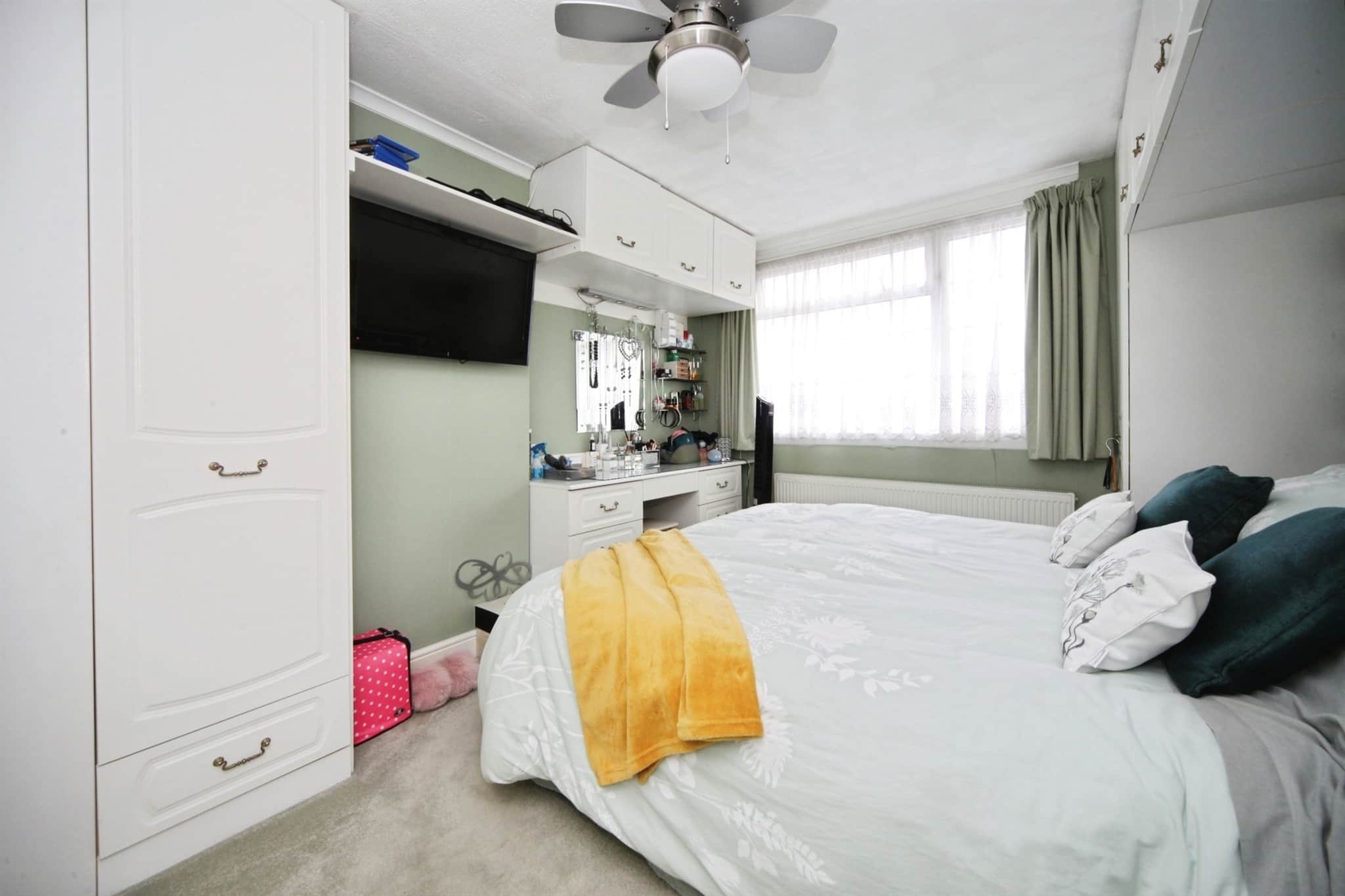 Property at Ketton Close, Luton