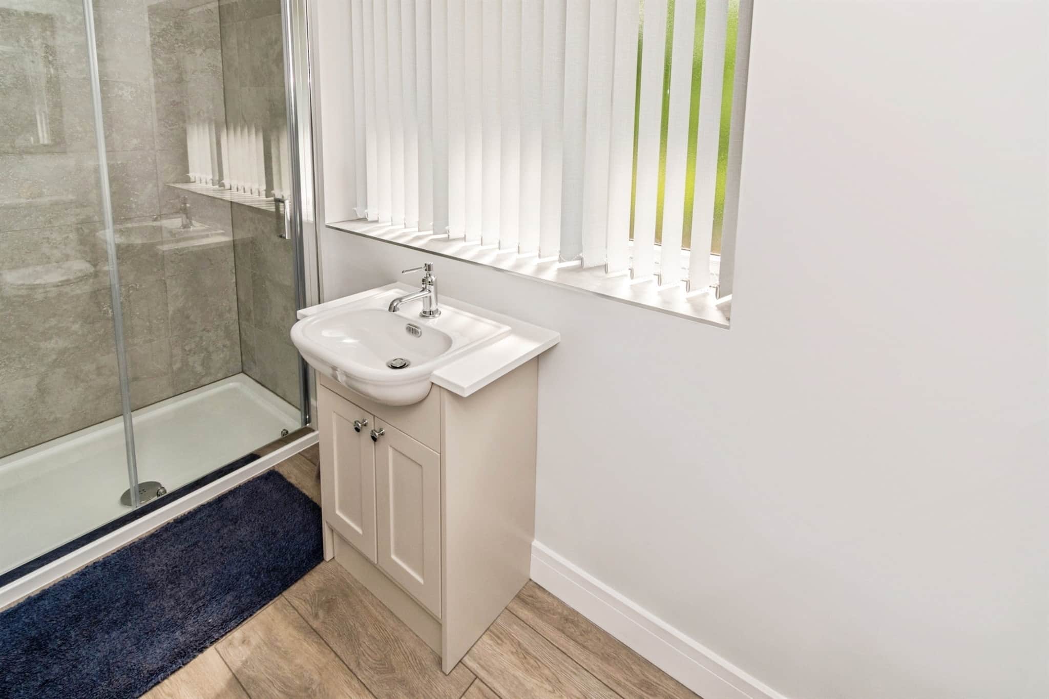 Property at Swaythling Road, West End, Southampton
