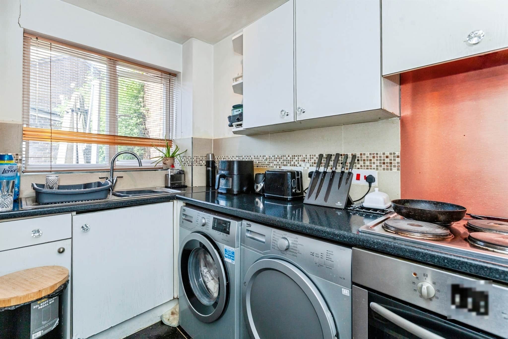 Property at Avebury, SLOUGH