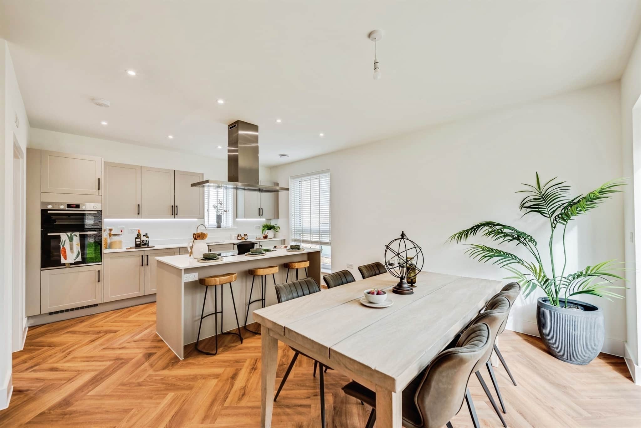 Property at Blunsdon Hill, Blunsdon, Swindon