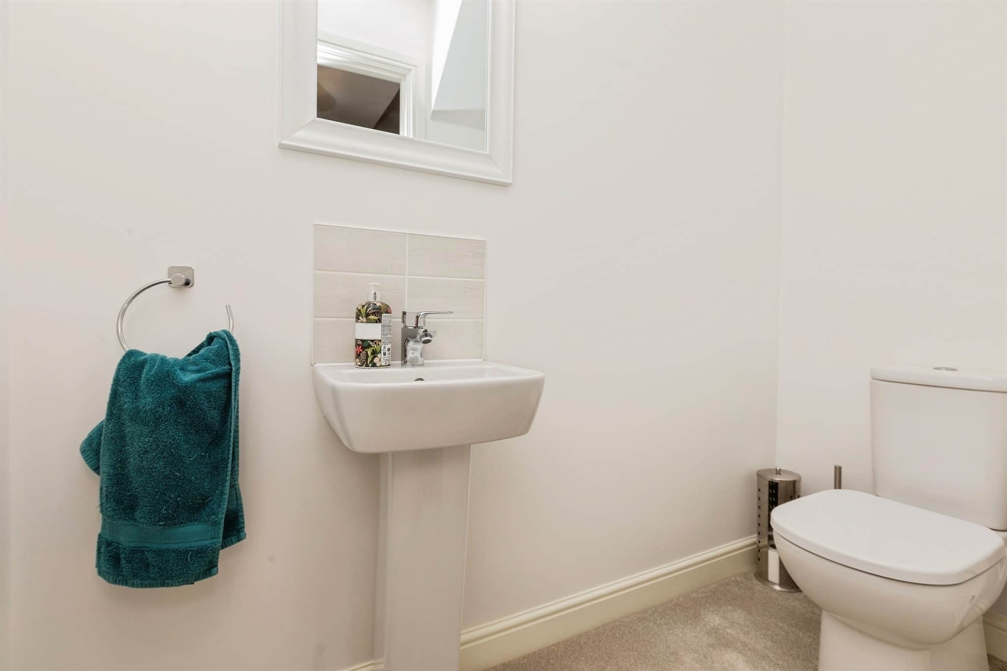 Property at Elmwood Close, Oakley, Aylesbury