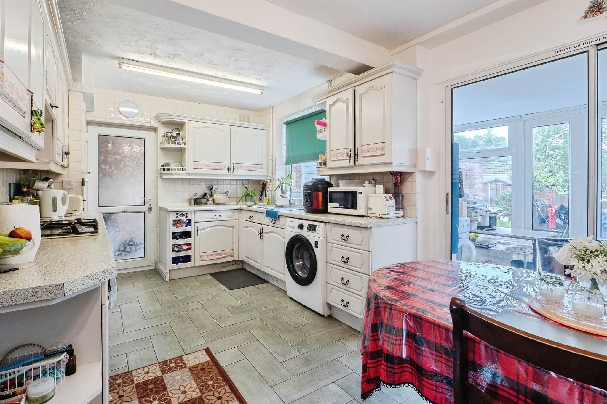 Property at Brockenhurst Drive, LEICESTER