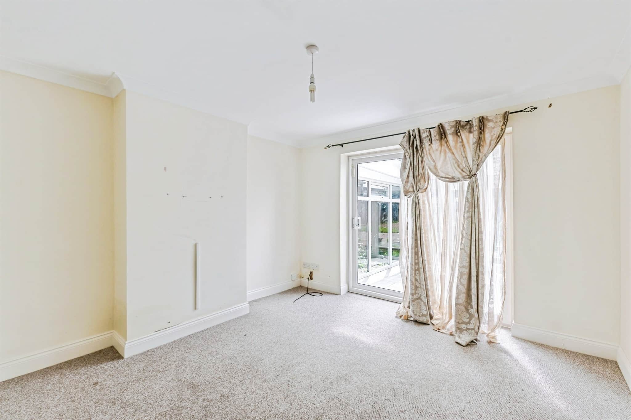 Property at Woodside Avenue, Northampton