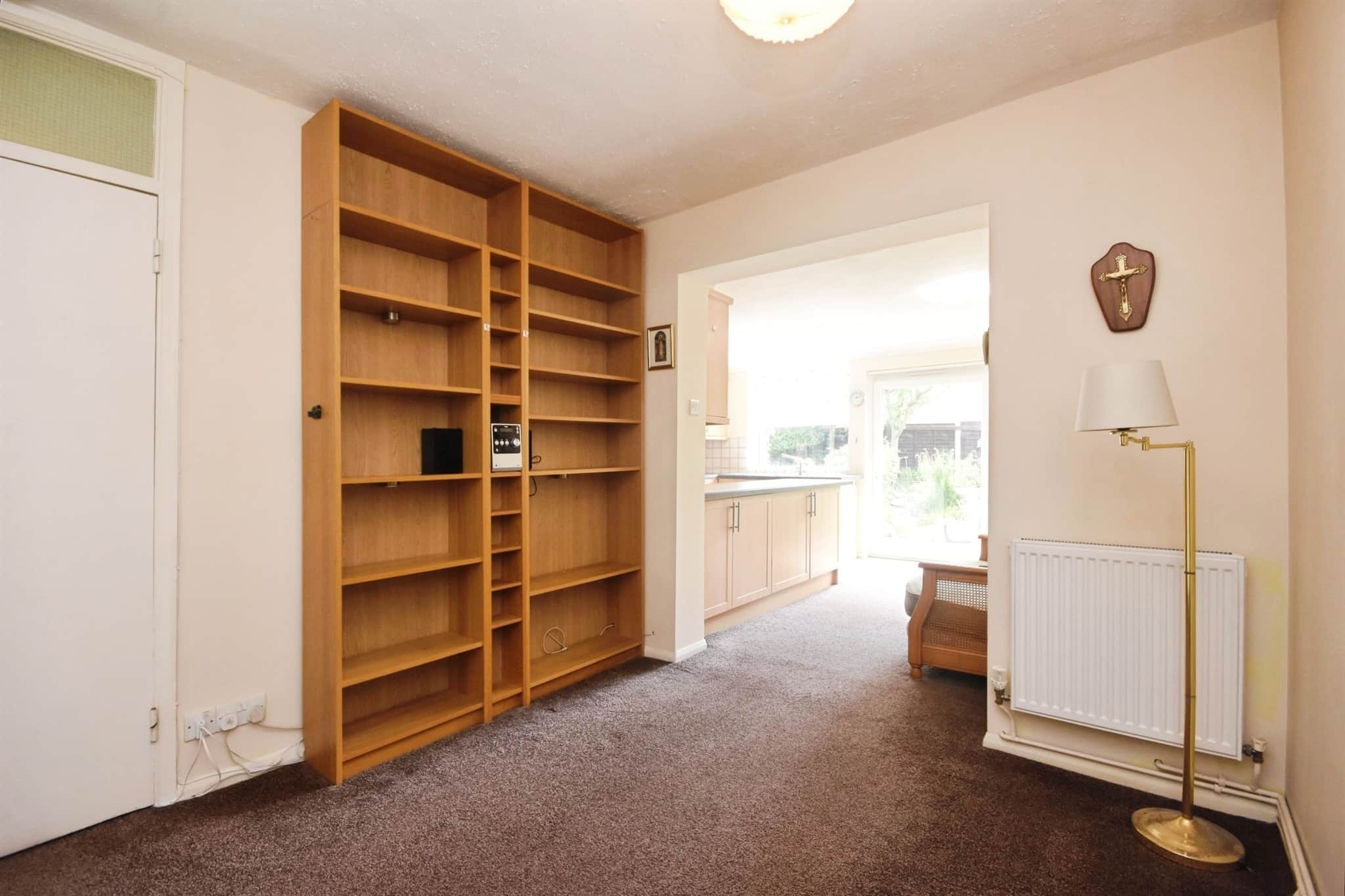 Property at Compton Walk, Laindon, Basildon