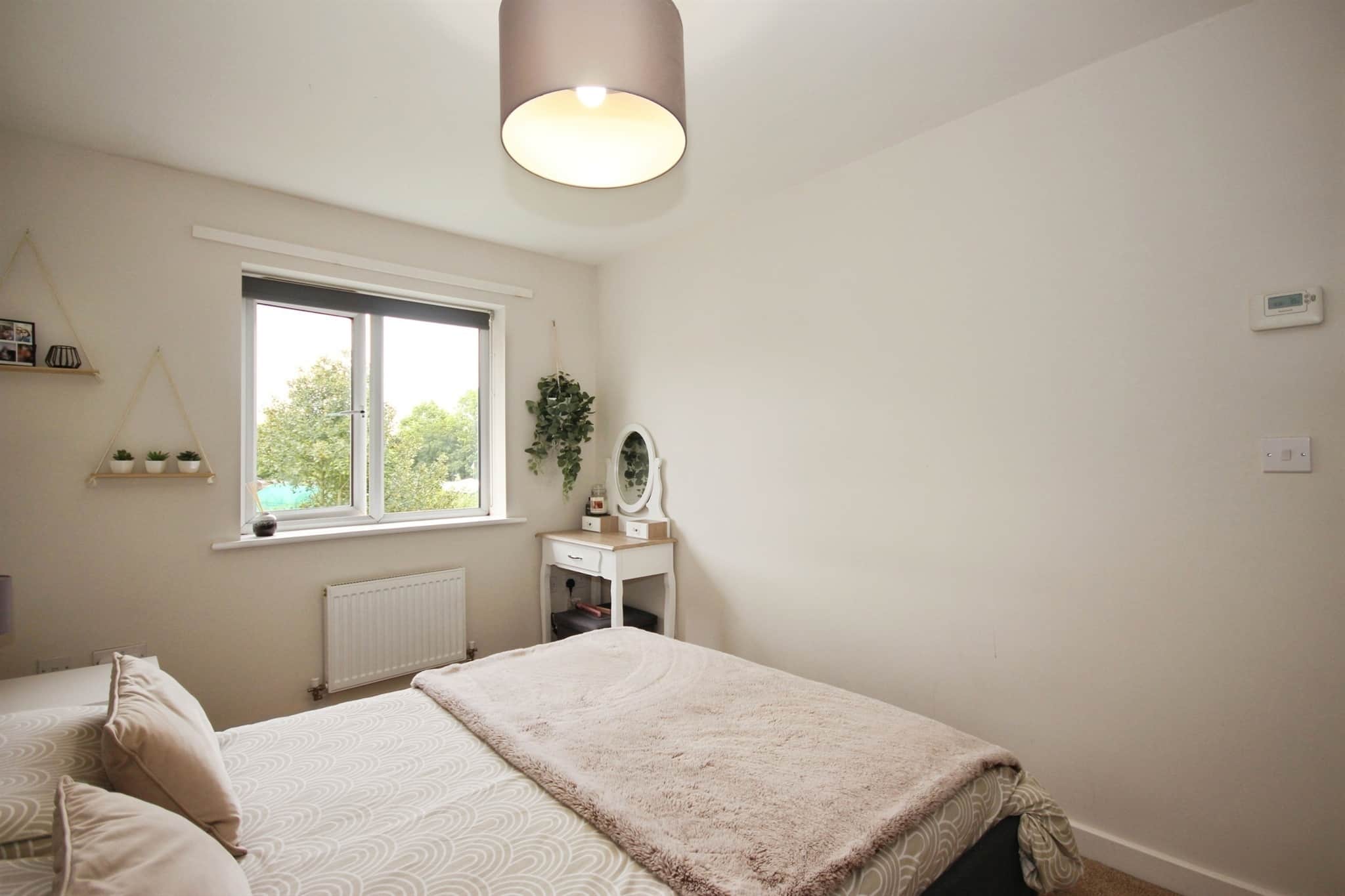 Property at Doughty Drive, Bishops Tachbrook, Leamington Spa