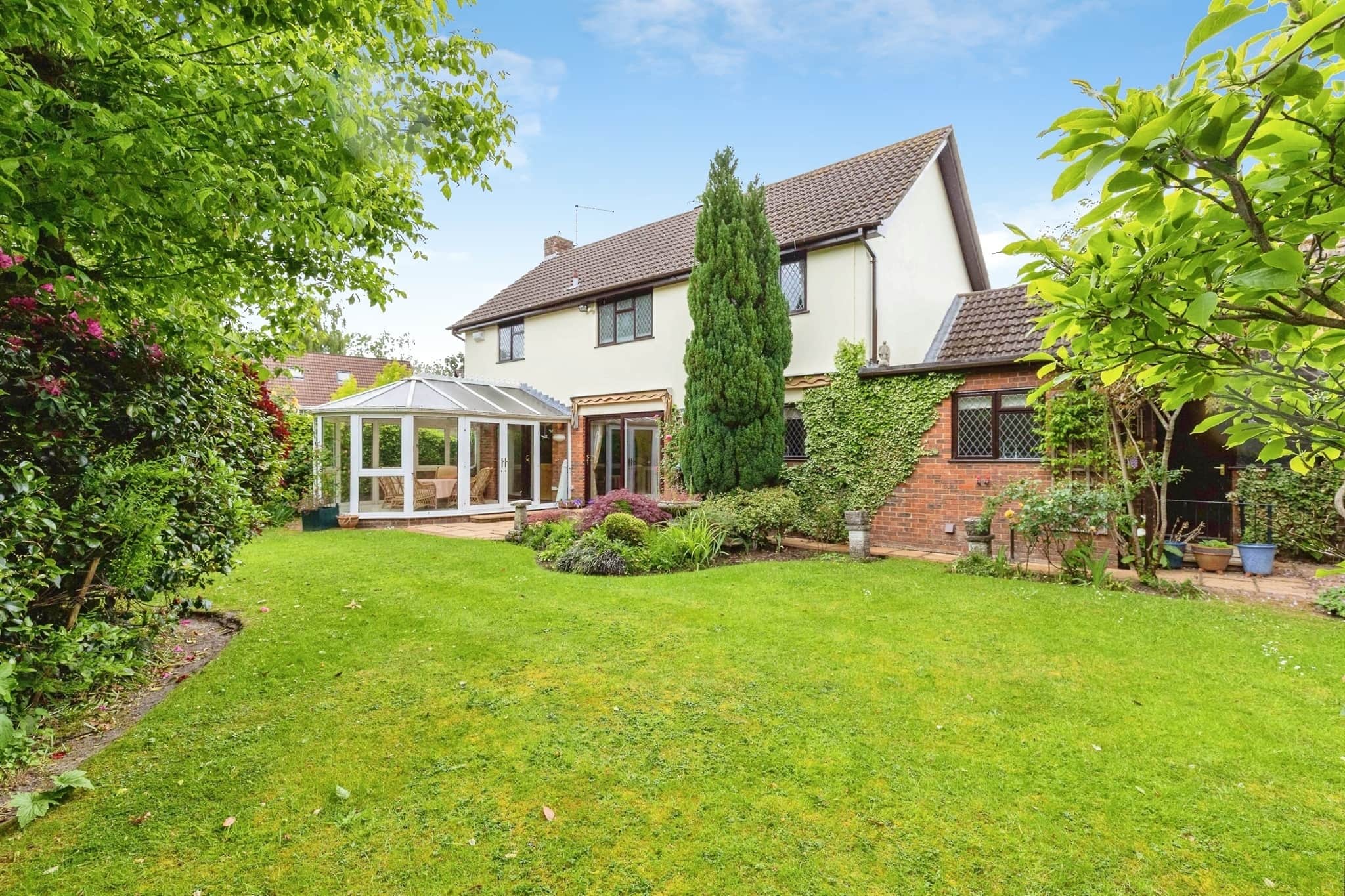 Property at Cedar Way, Ferndown
