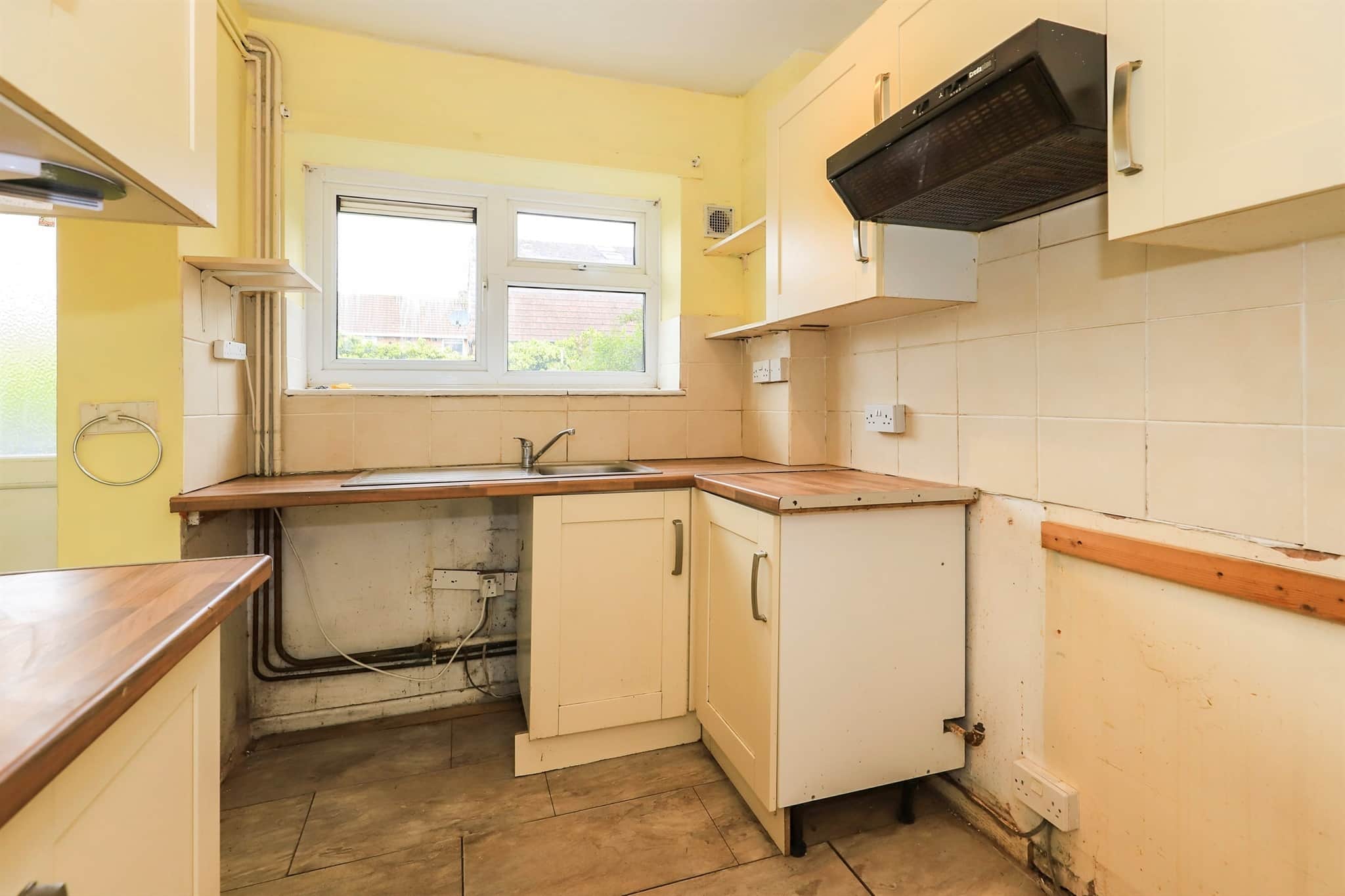 Property at Minsterley Close, Bradmore, Wolverhampton