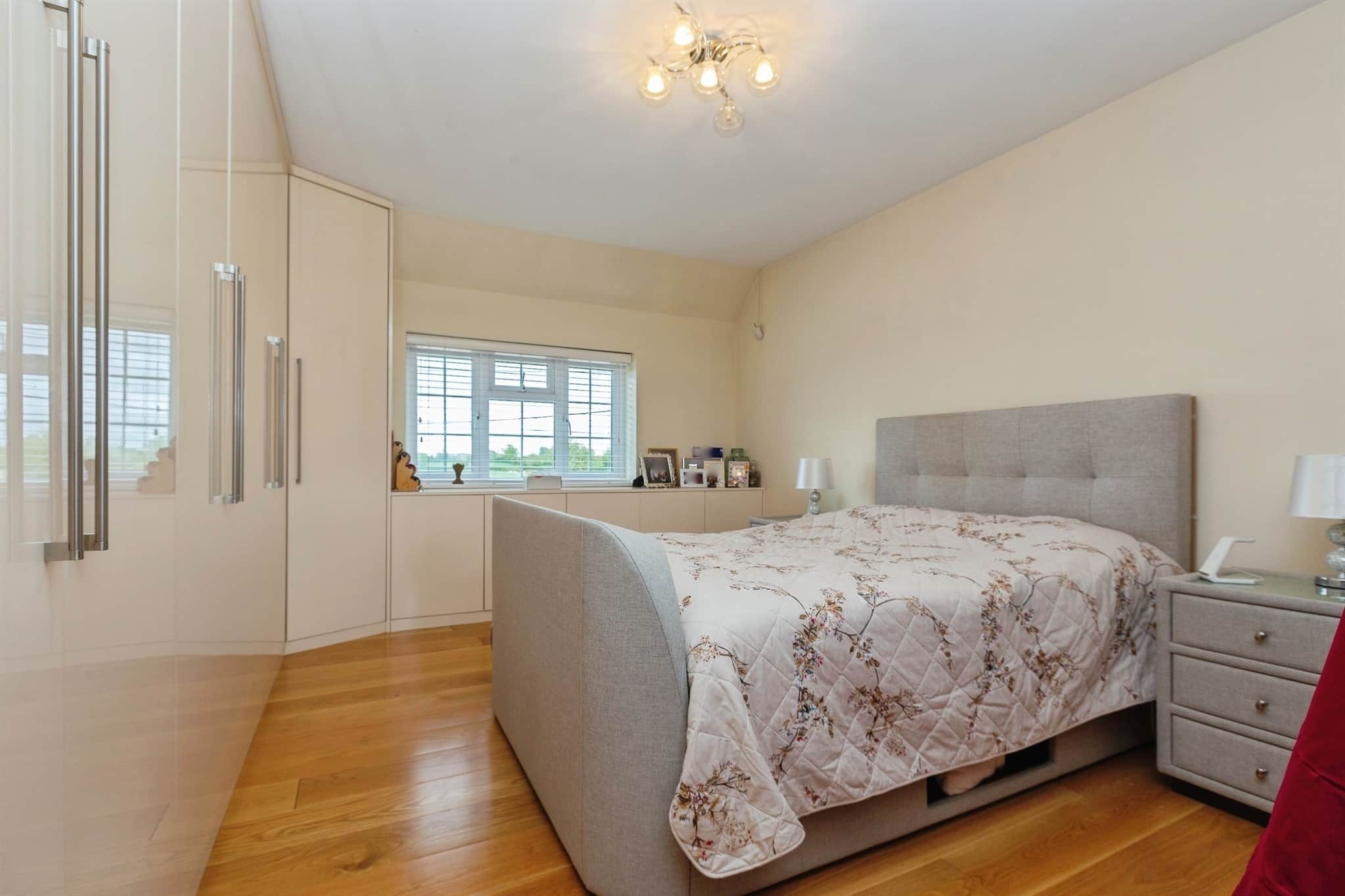 Property at Lower Road, Stoke Mandeville, Aylesbury