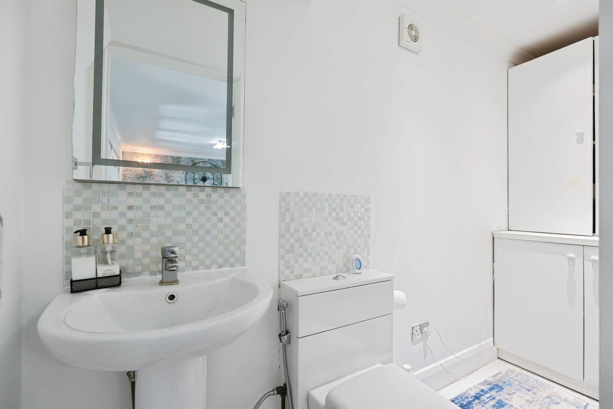 Property at Combe Road, Watford