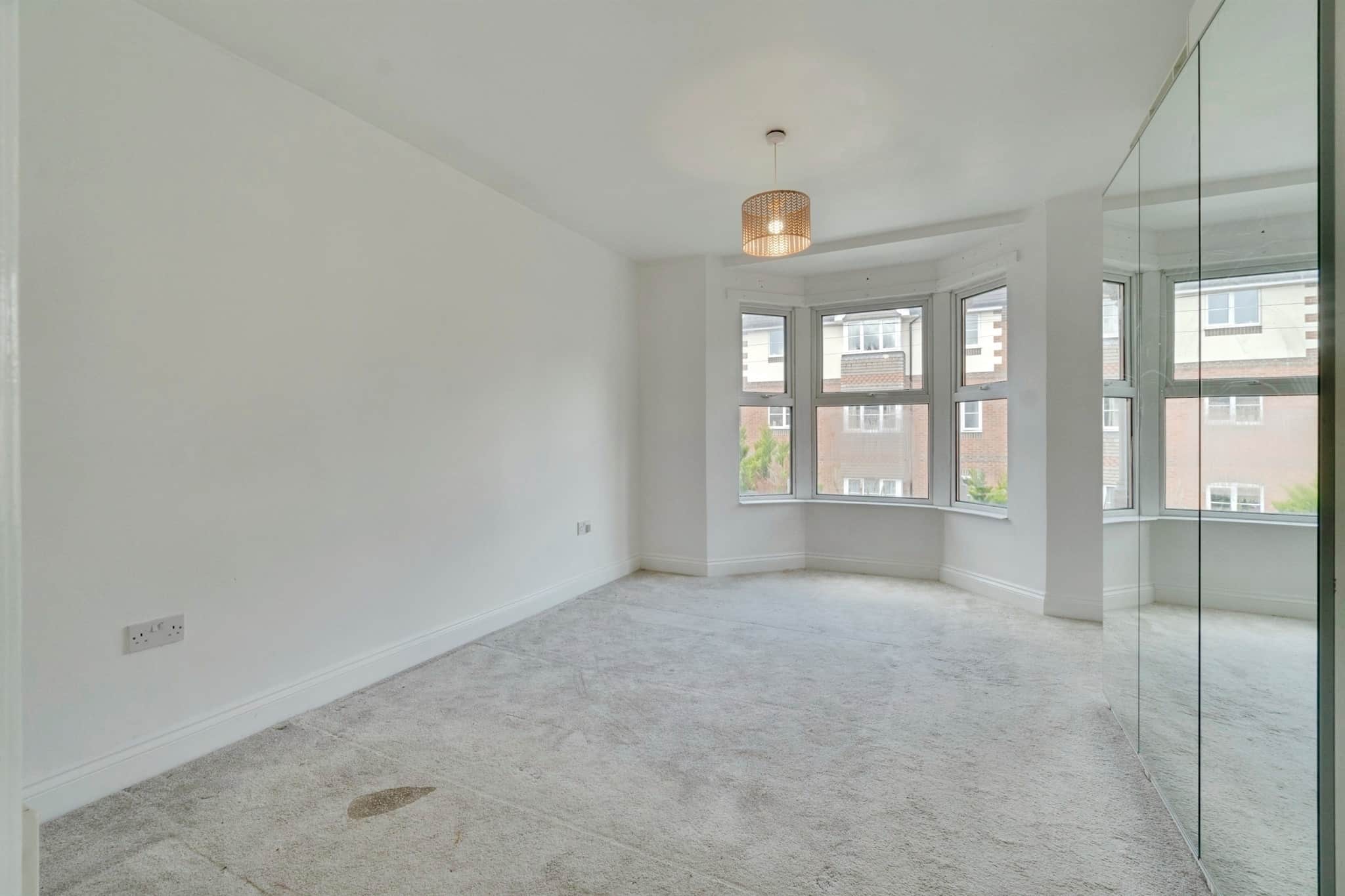 Property at Queens Road, High Wycombe