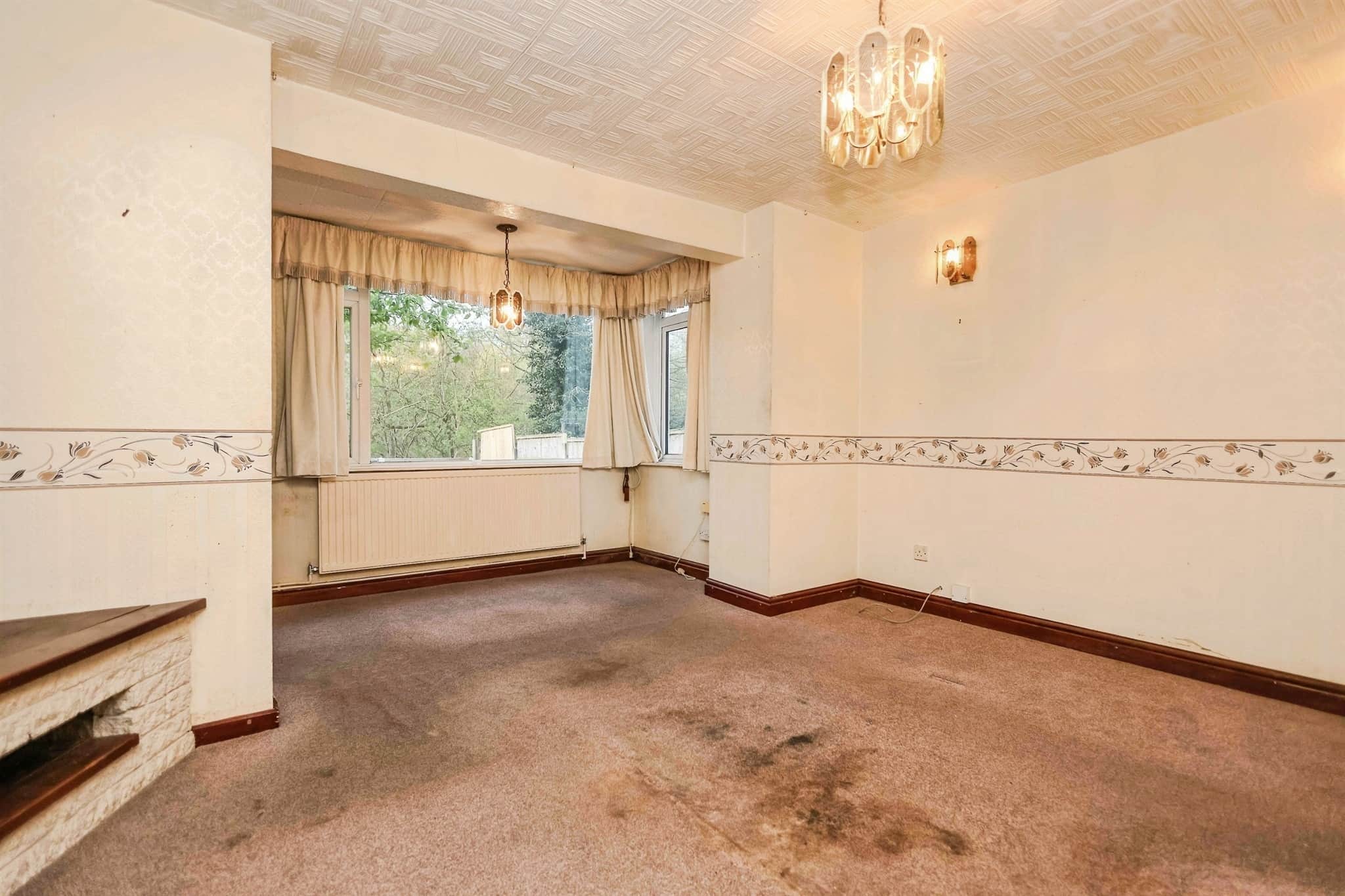 Property at Chelford Crescent, Kingswinford