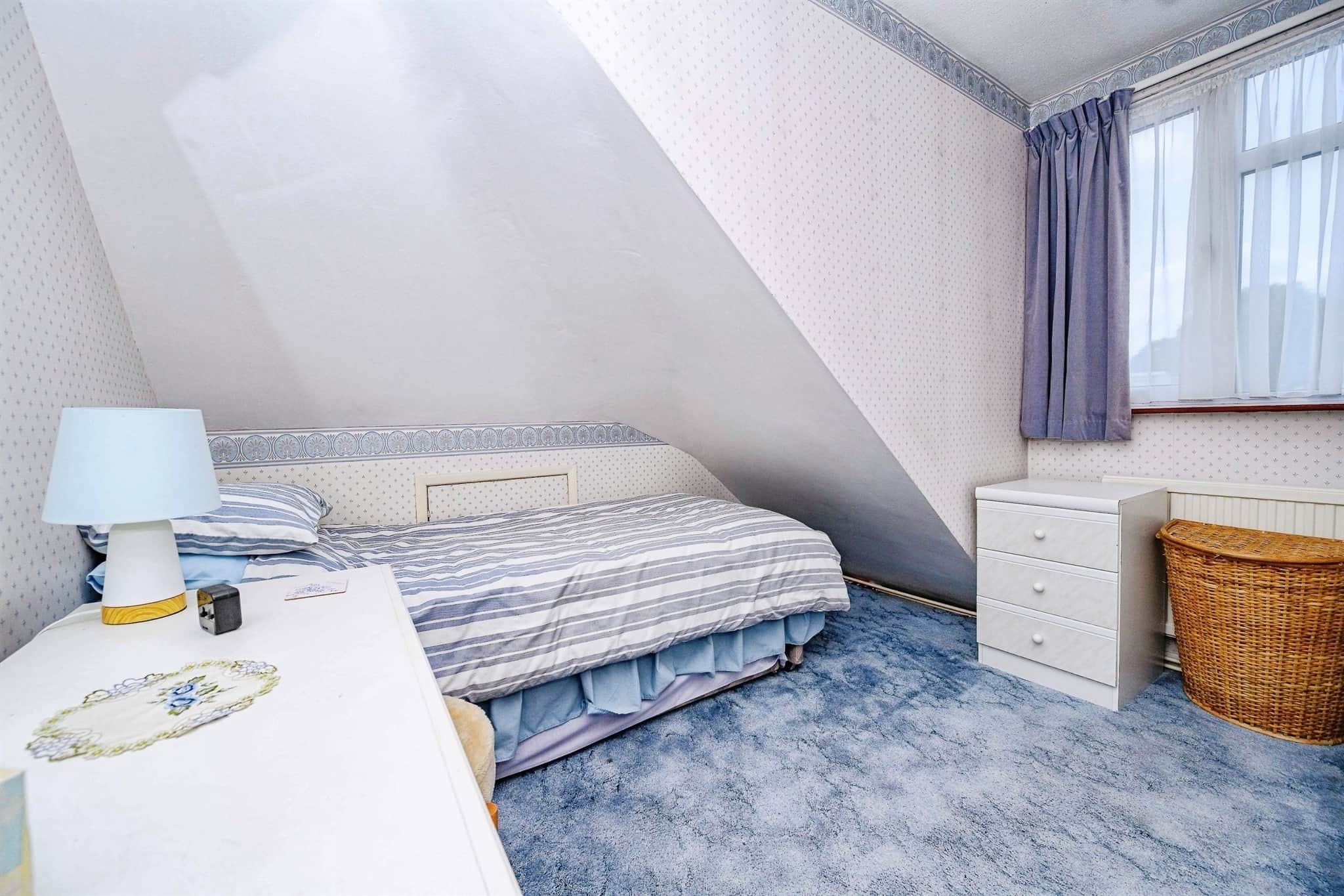 Property at Chipperfield Road, Hemel Hempstead