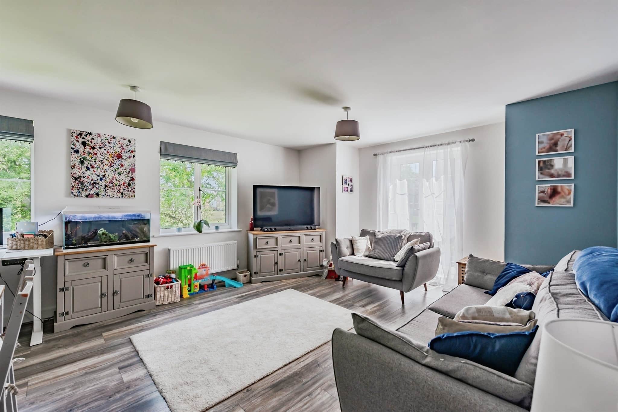 Property at Daffodil Crescent, Crawley