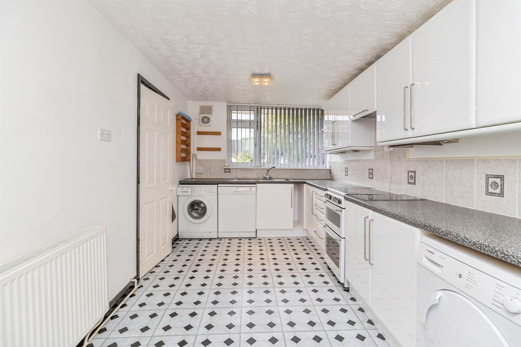 Property at Gairloch Avenue, Bletchley, Milton Keynes