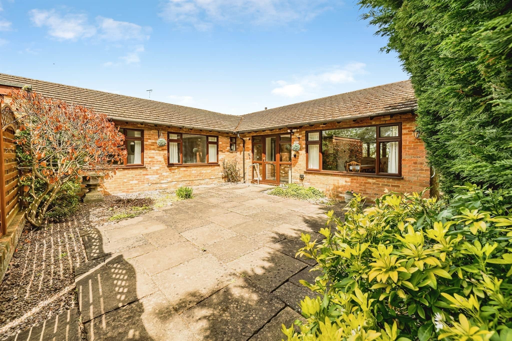 Property at Oxford Road, Stone, Aylesbury