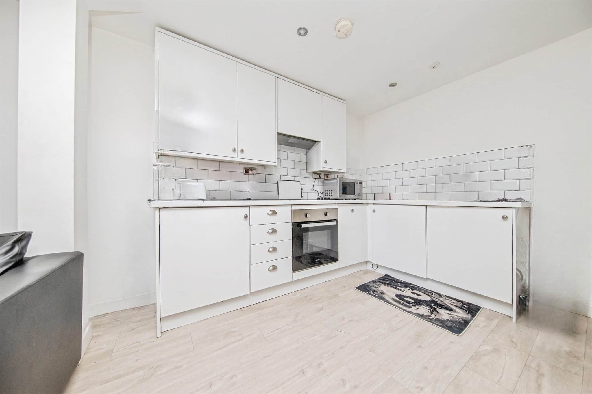 Property at Cromwell Square, Ipswich