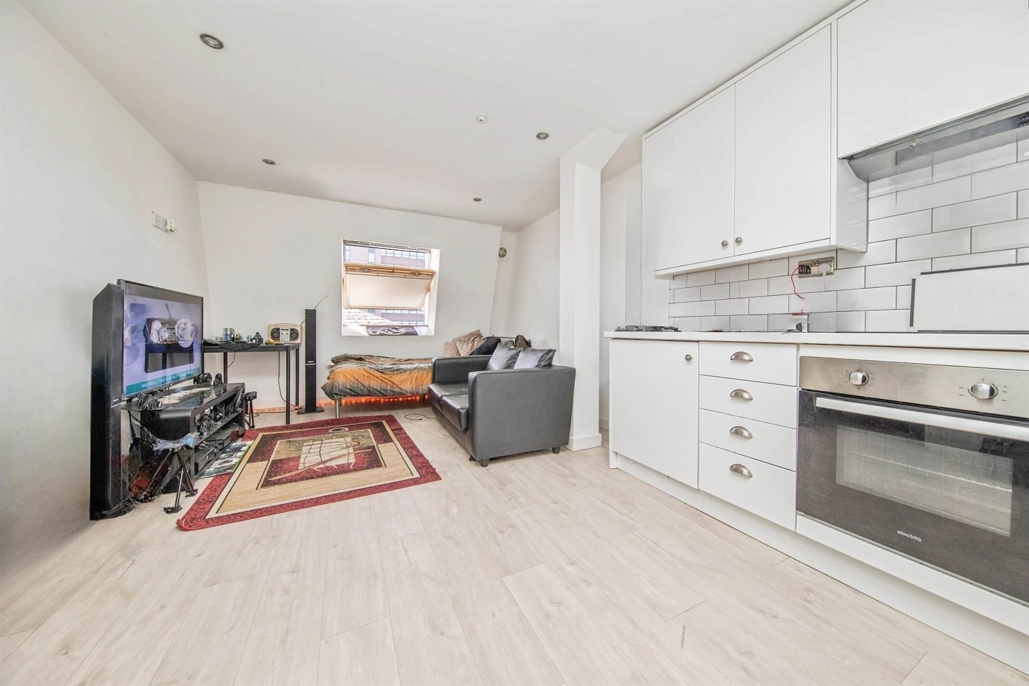 Property at Cromwell Square, Ipswich
