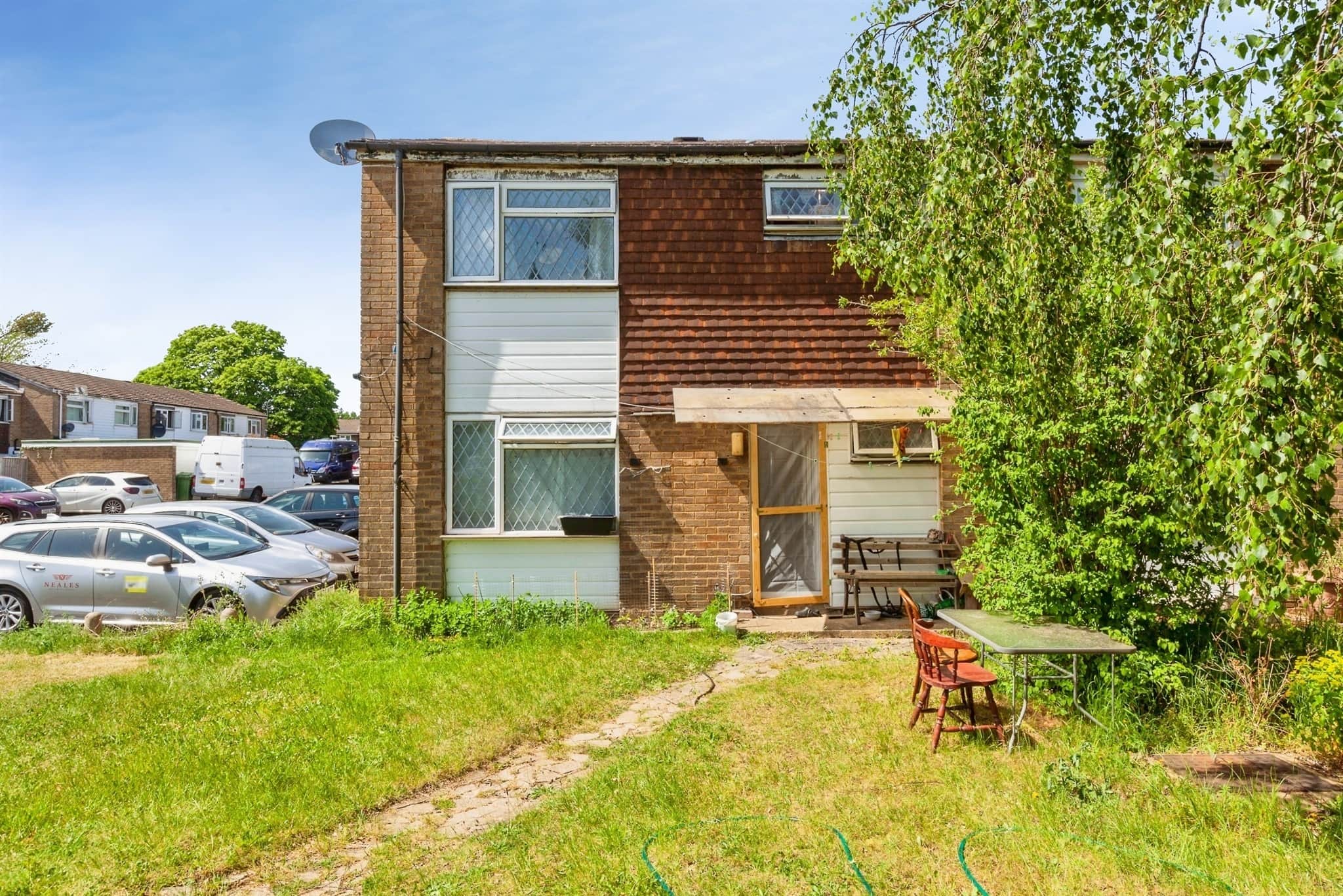 Property at Hithercroft Road, High Wycombe