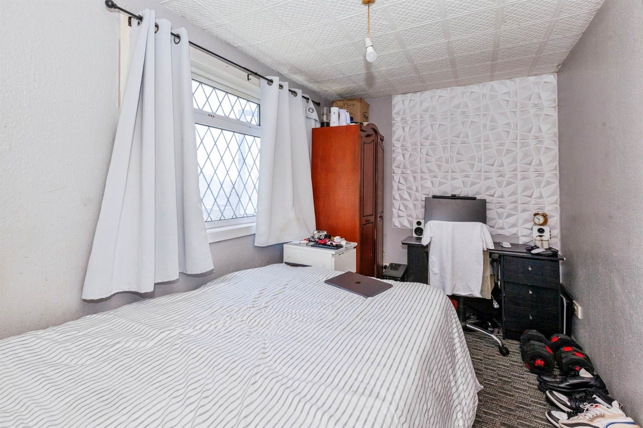 Property at Hithercroft Road, High Wycombe