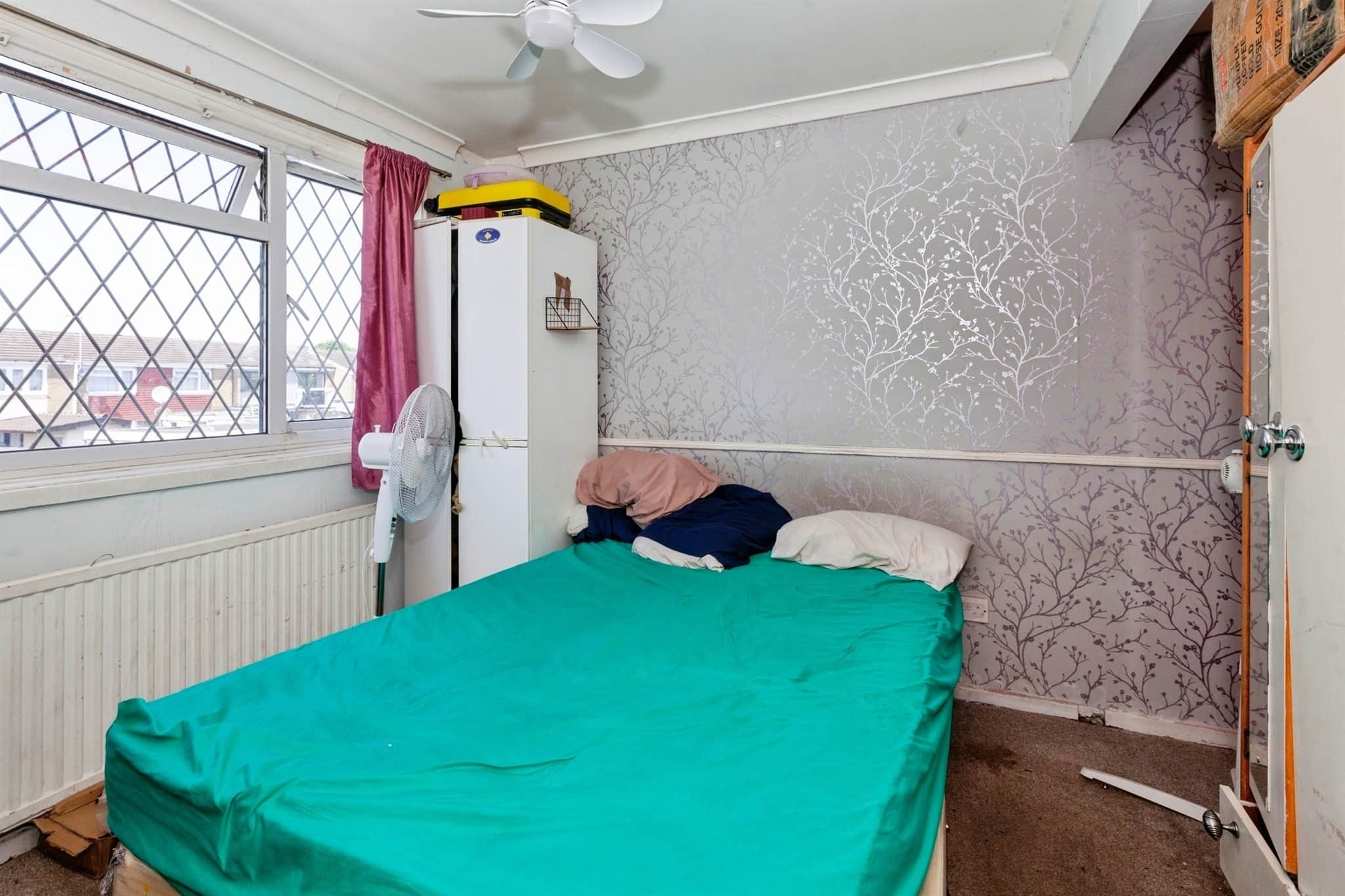 Property at Hithercroft Road, High Wycombe