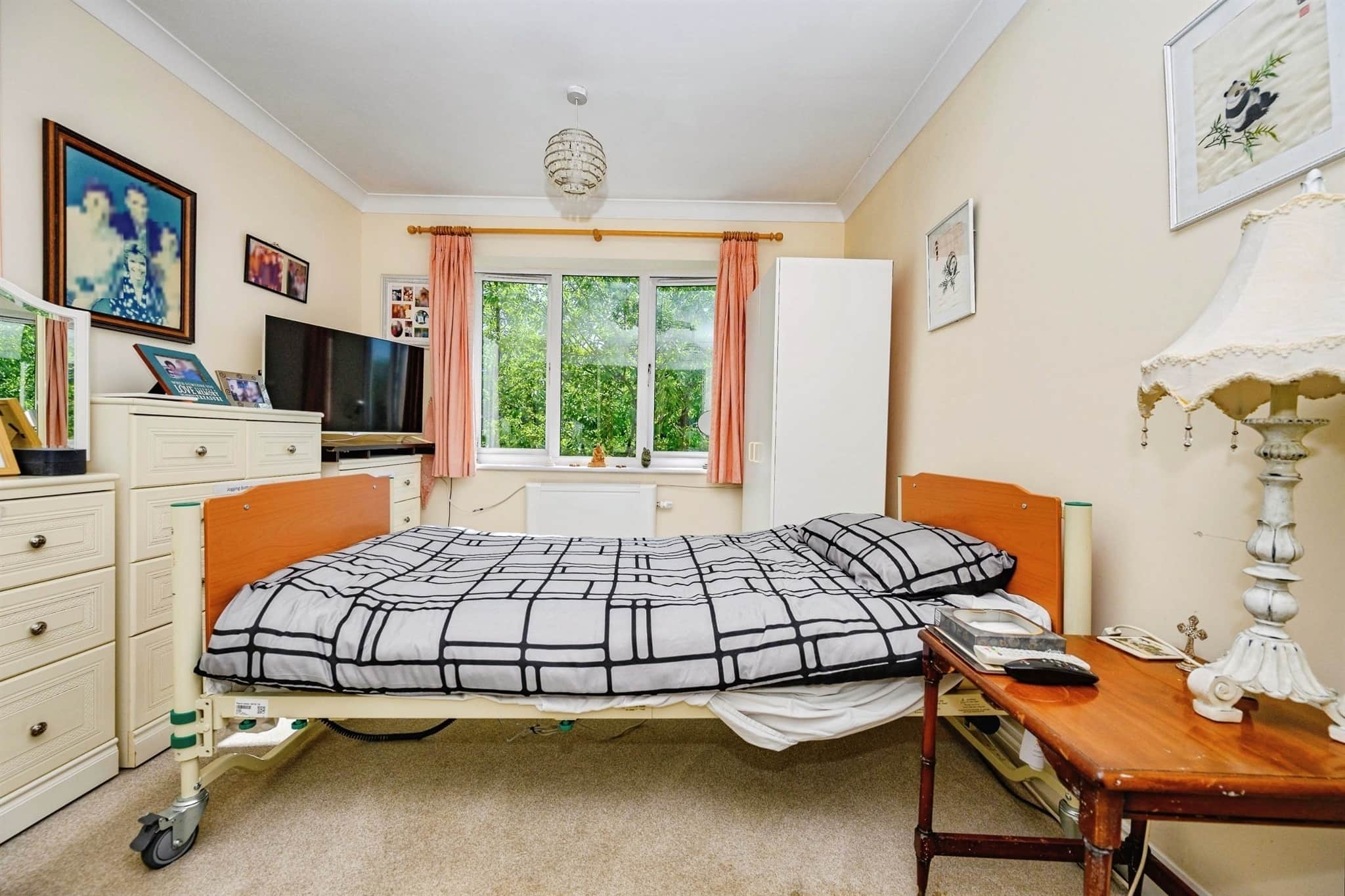 Property at Hancock Drive, Luton