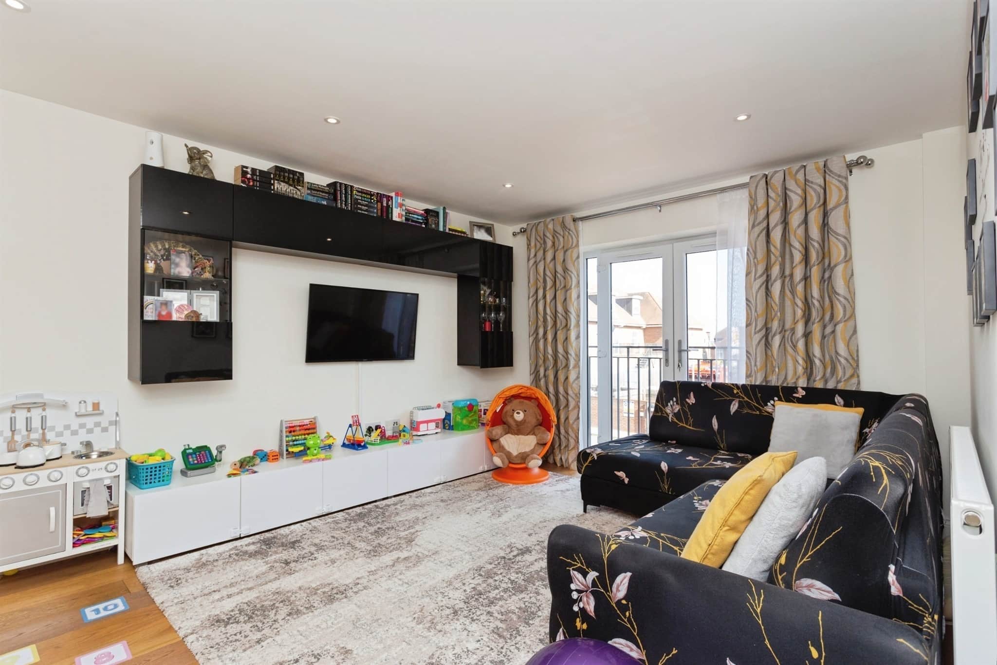 Property at Winton Approach, Croxley Green, Rickmansworth