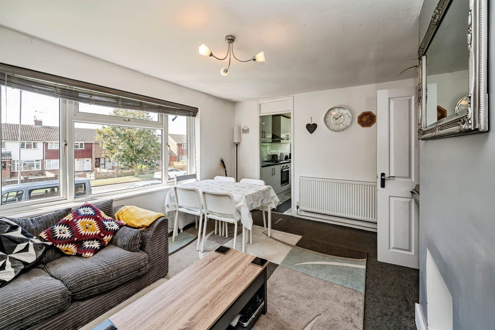 Property at Elmhurst Road, Aylesbury