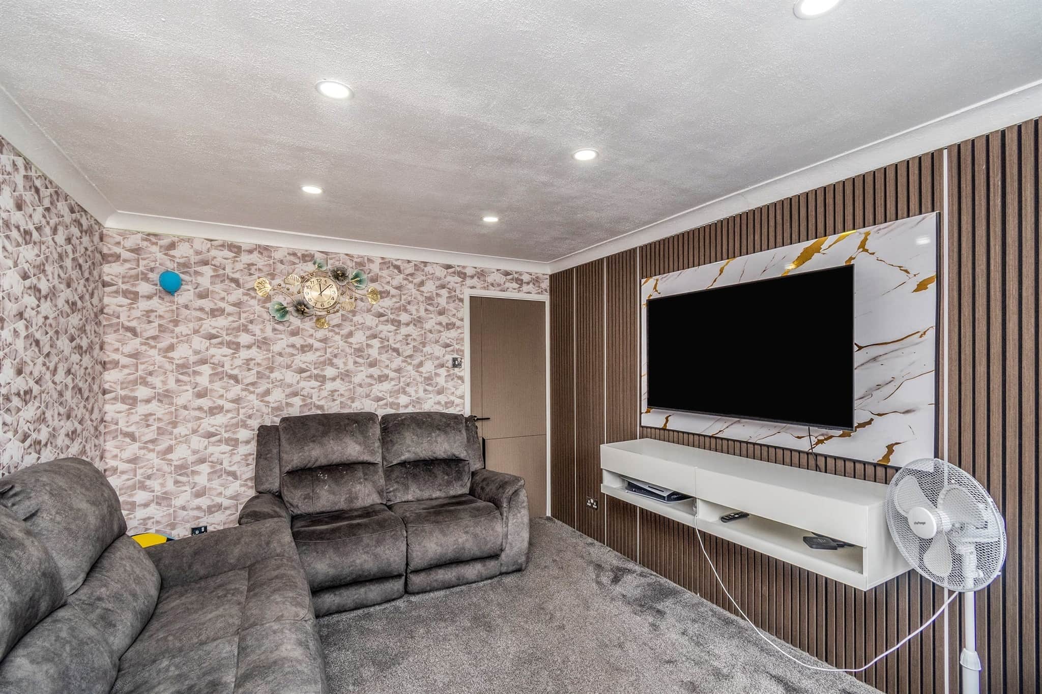 Property at Ewhurst Close, Willenhall