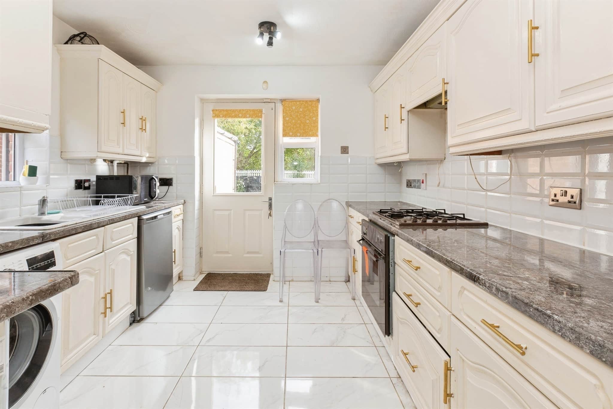 Property at Sandhill Way, Aylesbury