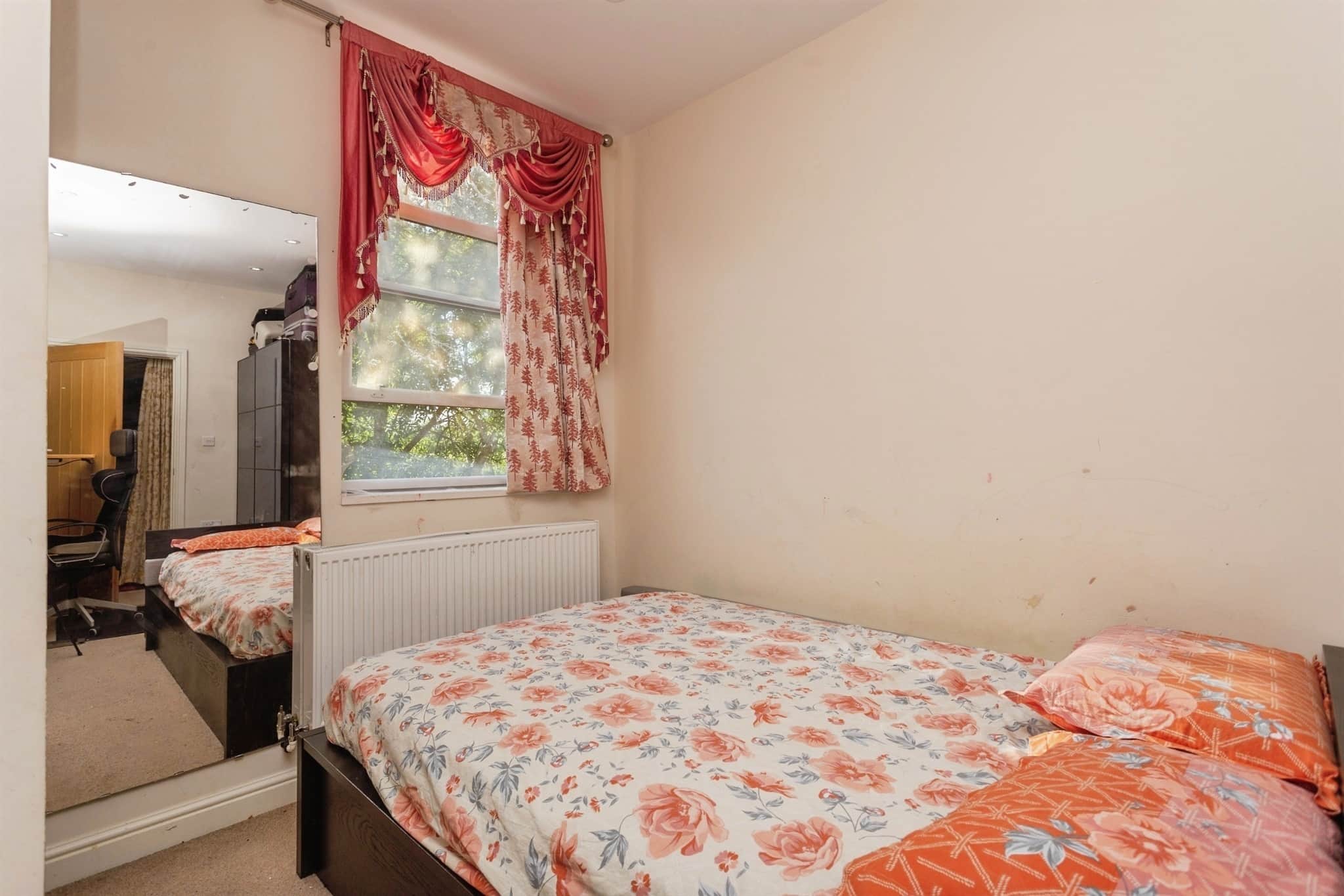 Property at Cavendish Avenue, HARROW