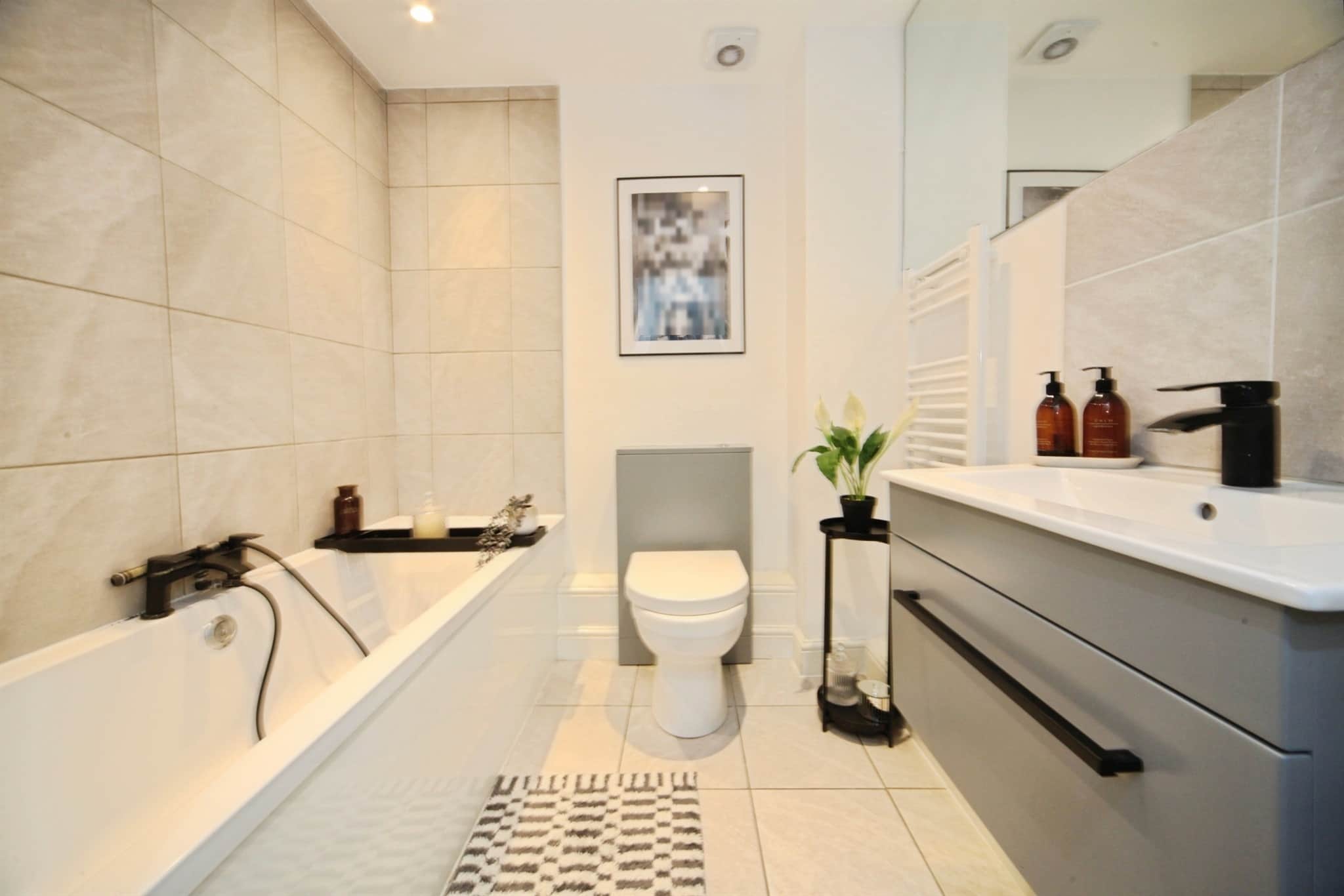 Property at Watling Gardens, Dunstable