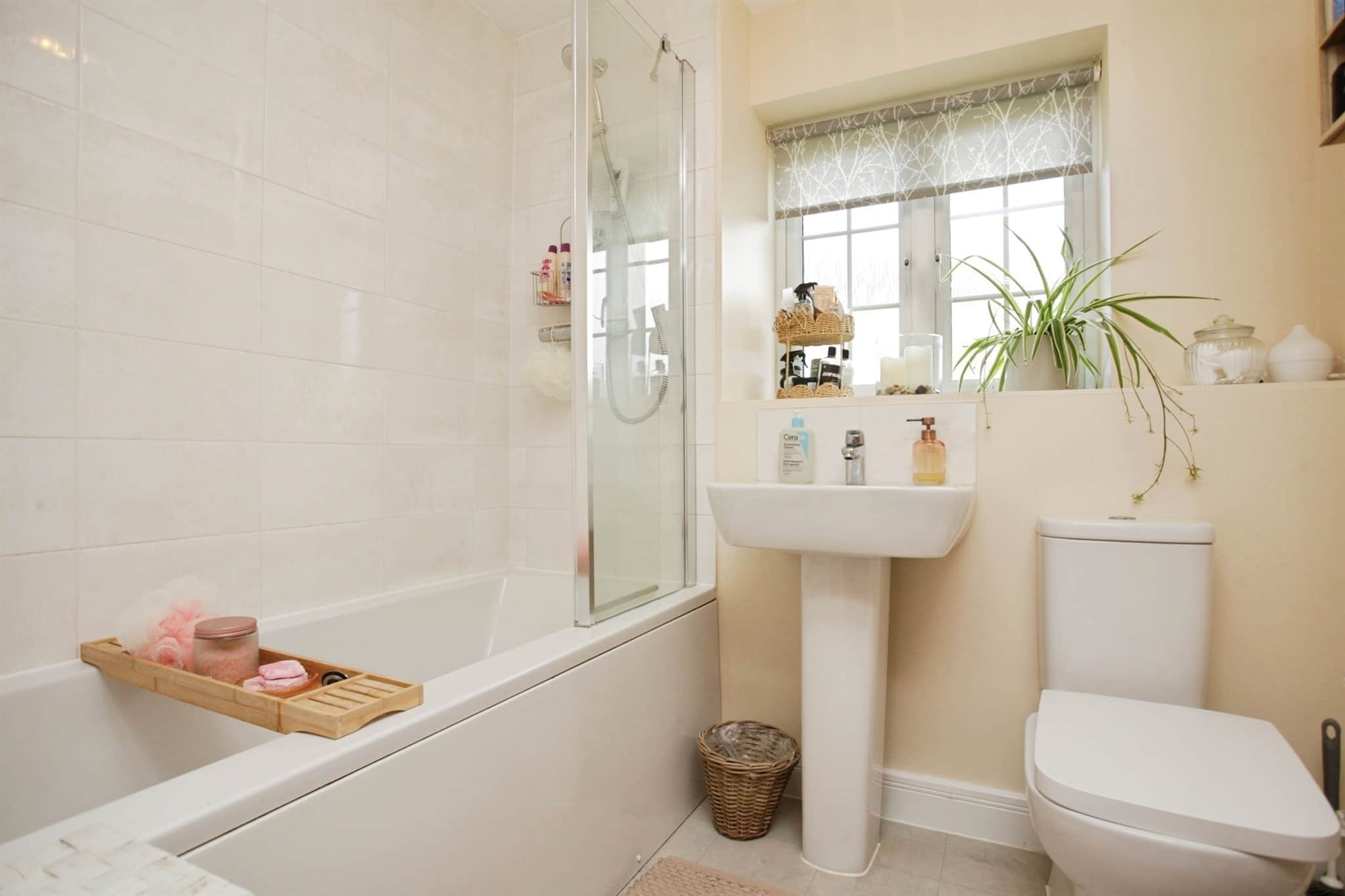 Property at East Close, Cawston, Rugby
