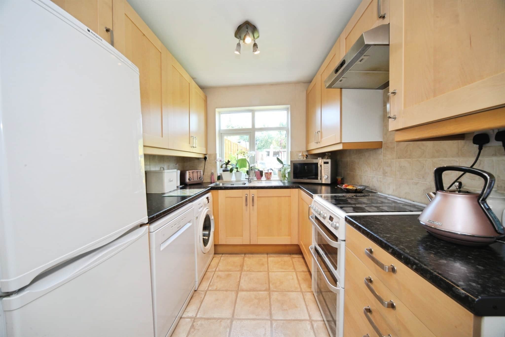 Property at Strathmore Avenue, Luton