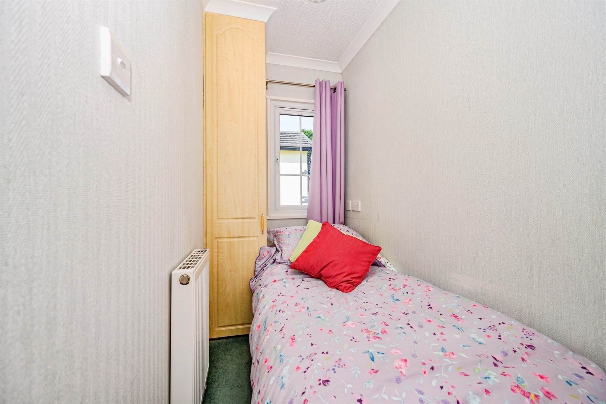 Property at Shaftesbury Way, Kings Langley