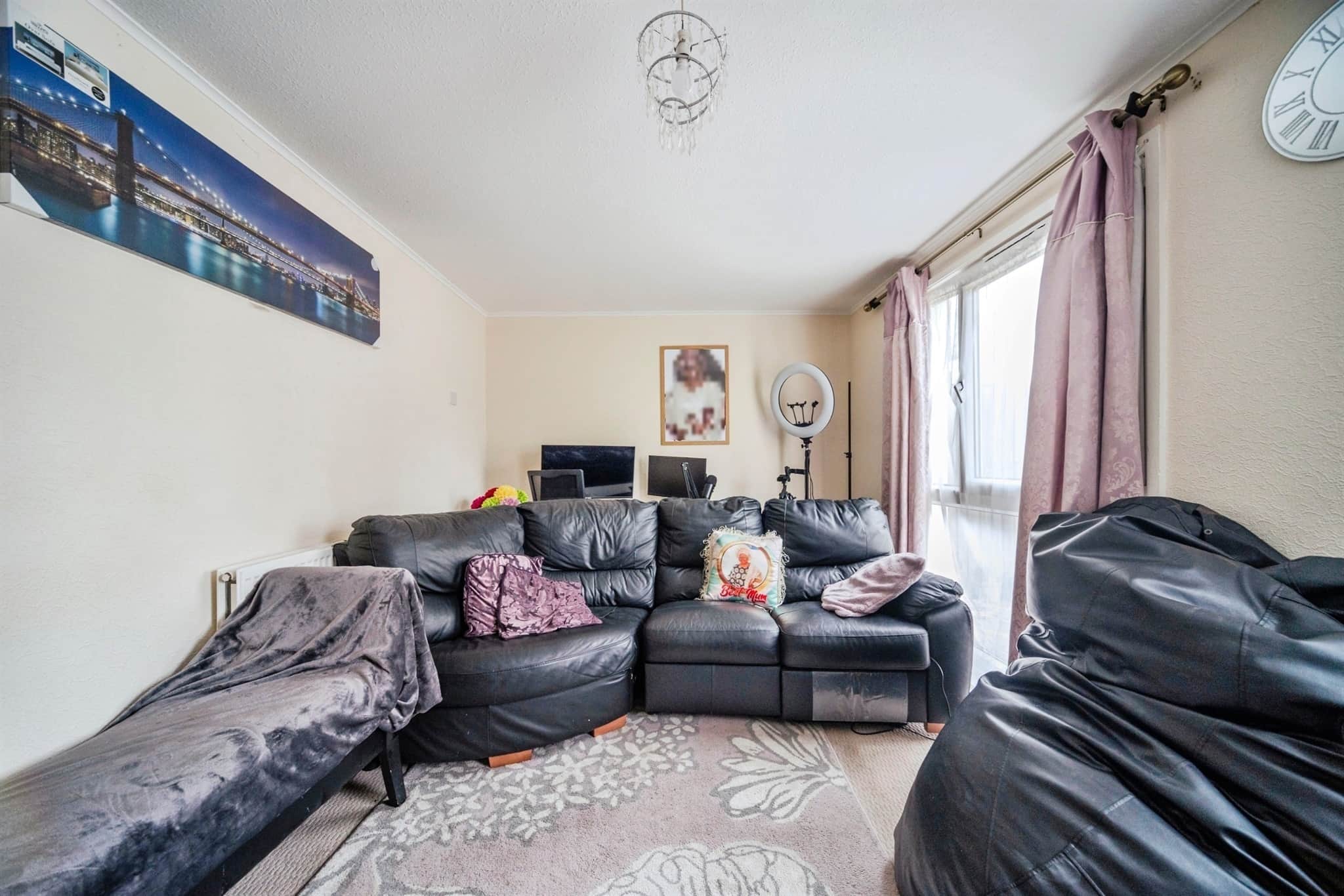 Property at Hopmeadow Court, Northampton