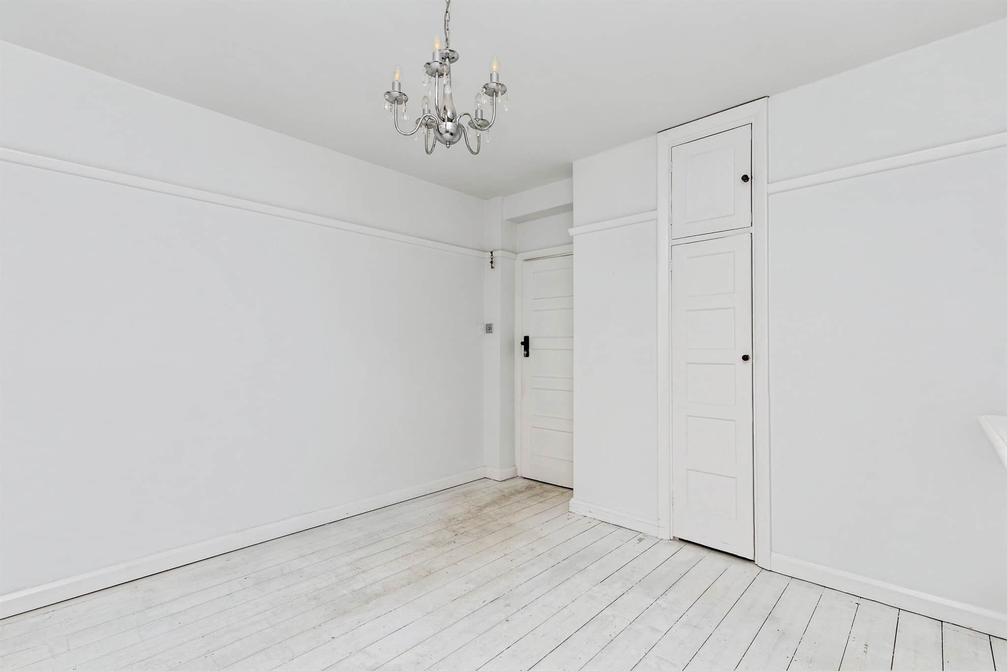 Property at Bishopric Court, Horsham