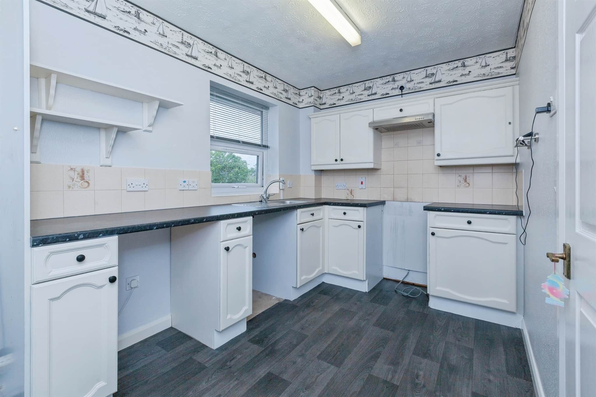 Property at Winterburn Gardens, Whetstone, Leicester