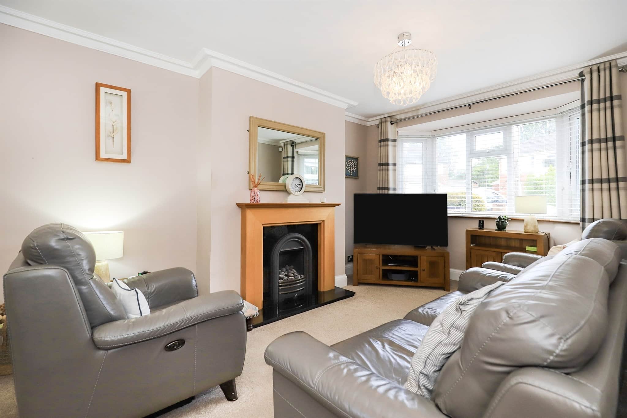 Property at Maurice Grove, Fordhouses, Wolverhampton