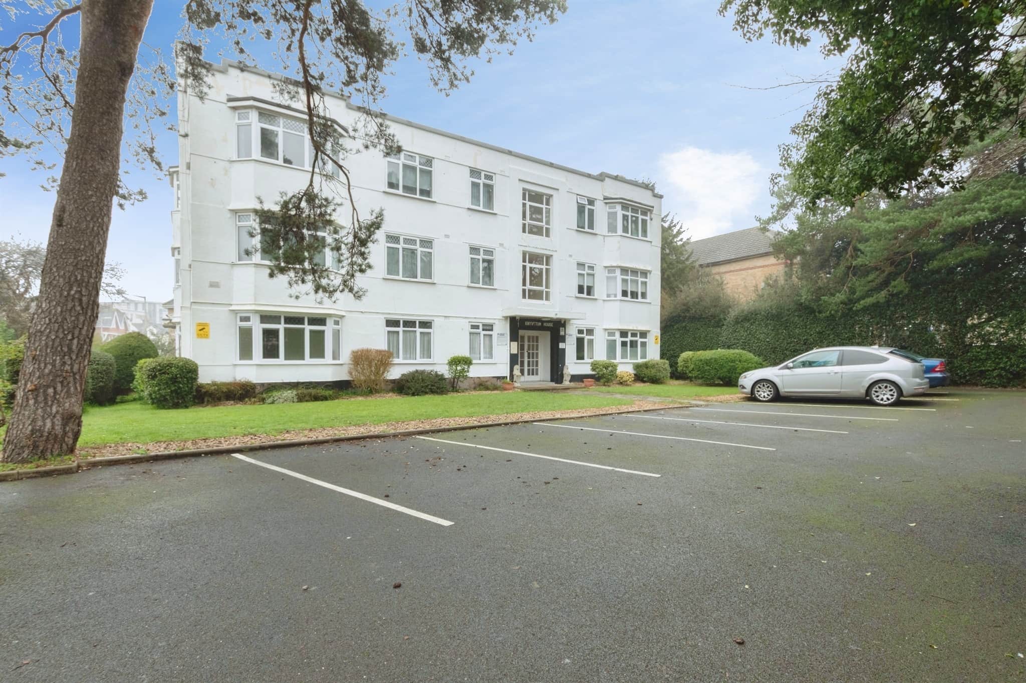 Property at Knyveton Road, Bournemouth
